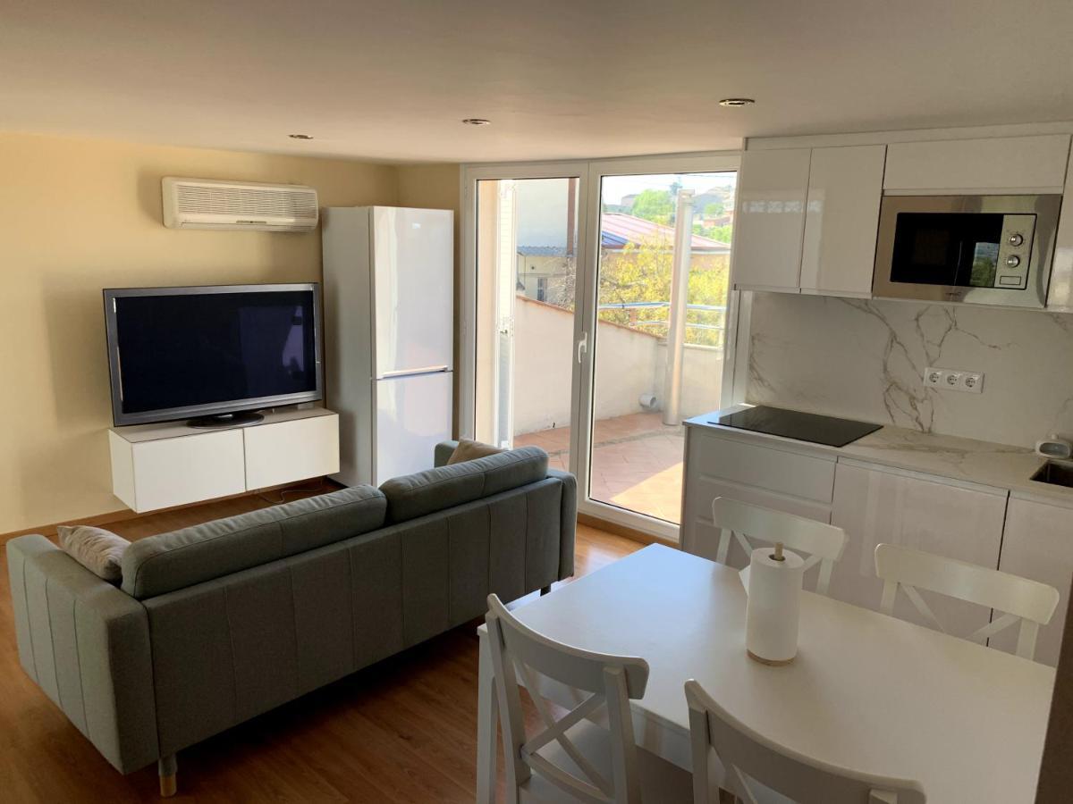 Apartamento Entero Con Vistas Panoramicas Avinyonet del Penedes Bagian luar foto